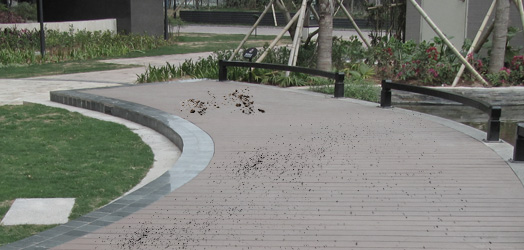 防污性差，難以打理